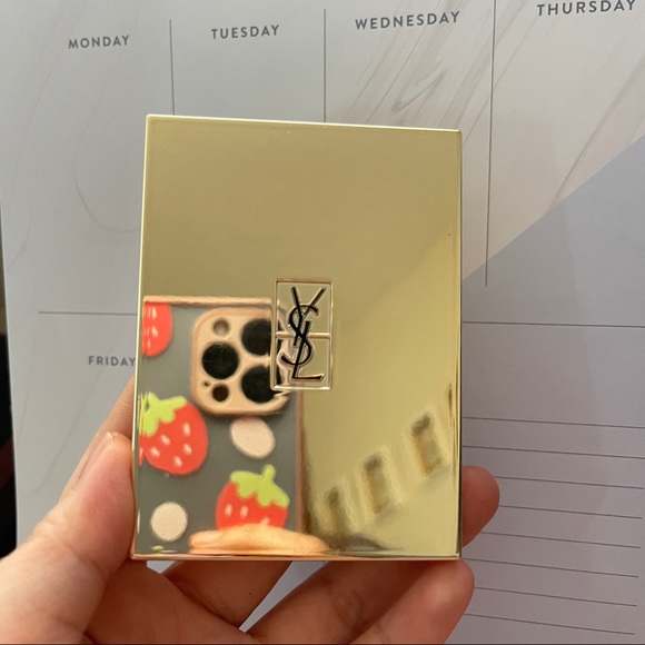 YSL Couture Blush-04 - Picture 1 of 4